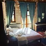 Lykos Mansion Kápsas