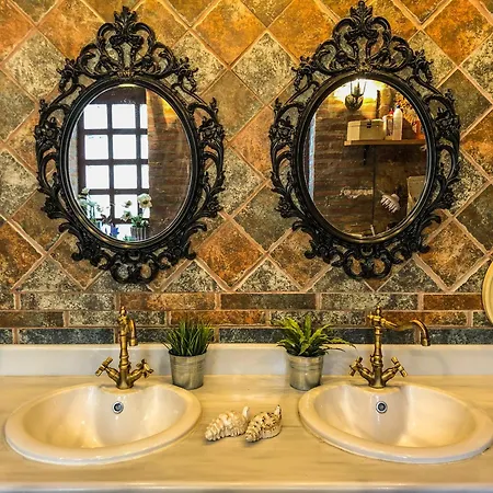 Villa Lykos Mansion Kápsas