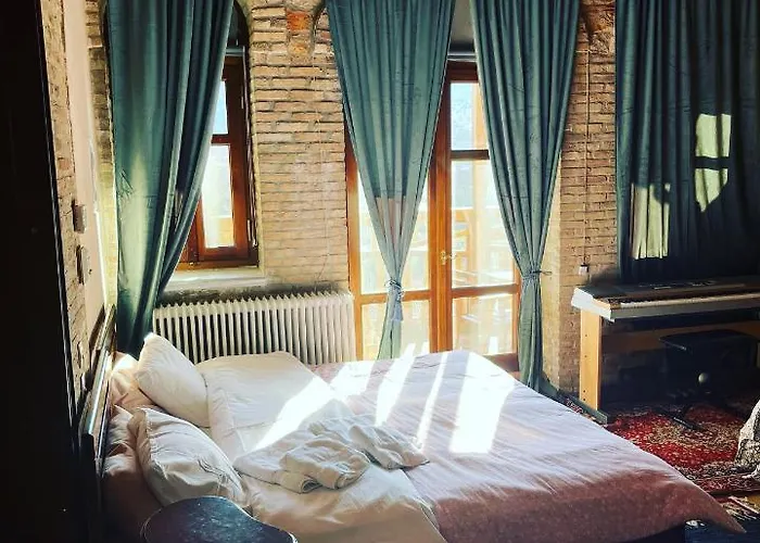 Lykos Mansion Kapsas